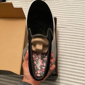 Eddie Bauer women’s shoes